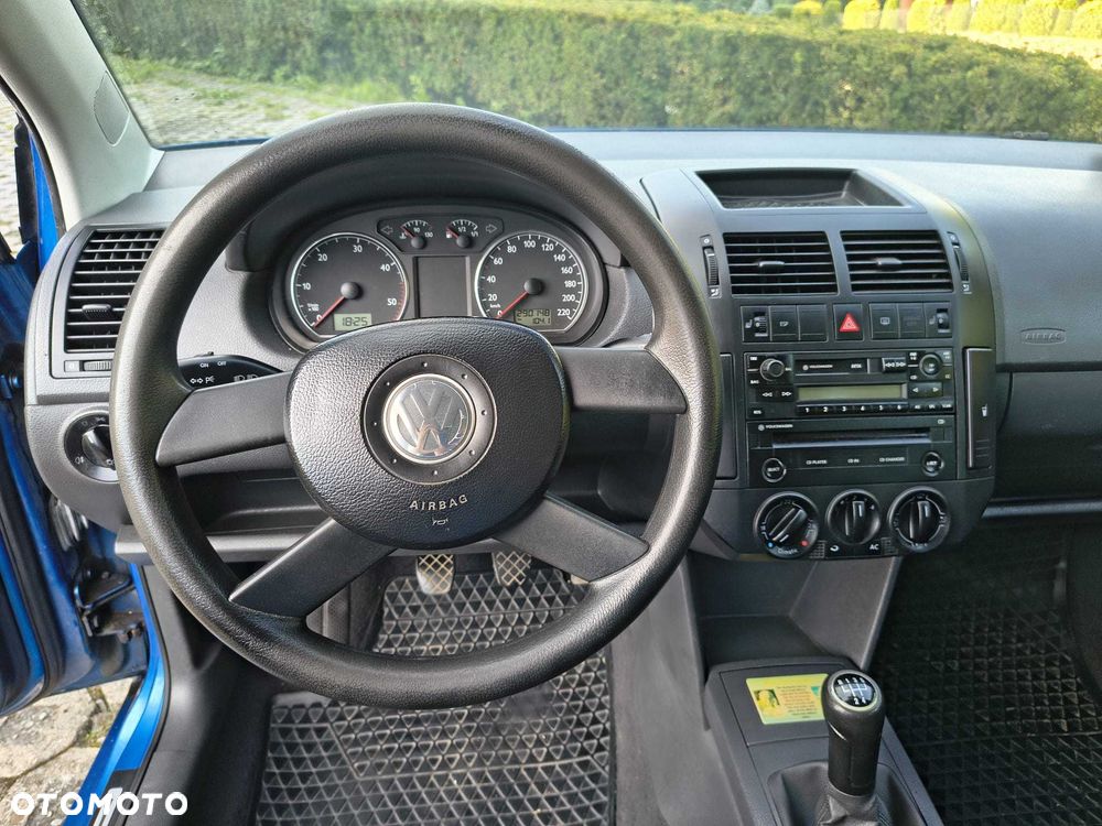 Volkswagen Polo - 6
