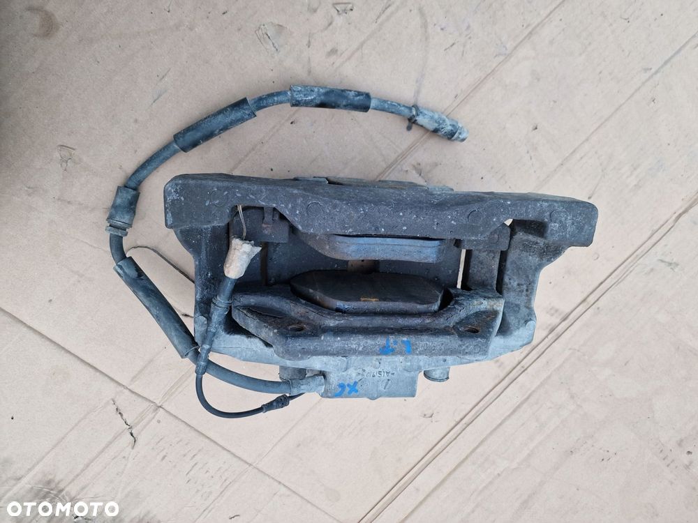 bmw x6 e71 e70 zacisk przód lewy 6036385 kompletny - 2