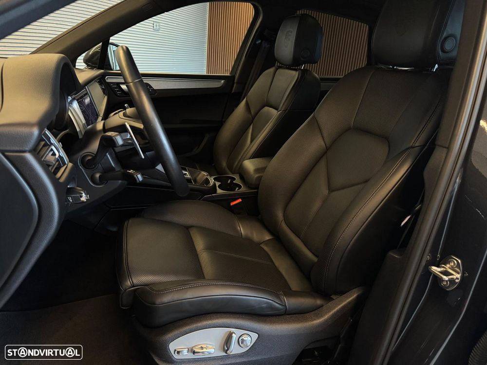 Porsche Macan S - 22