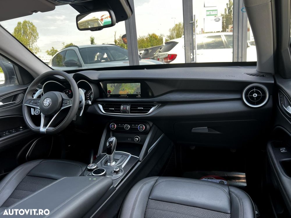 Alfa Romeo Stelvio - 6