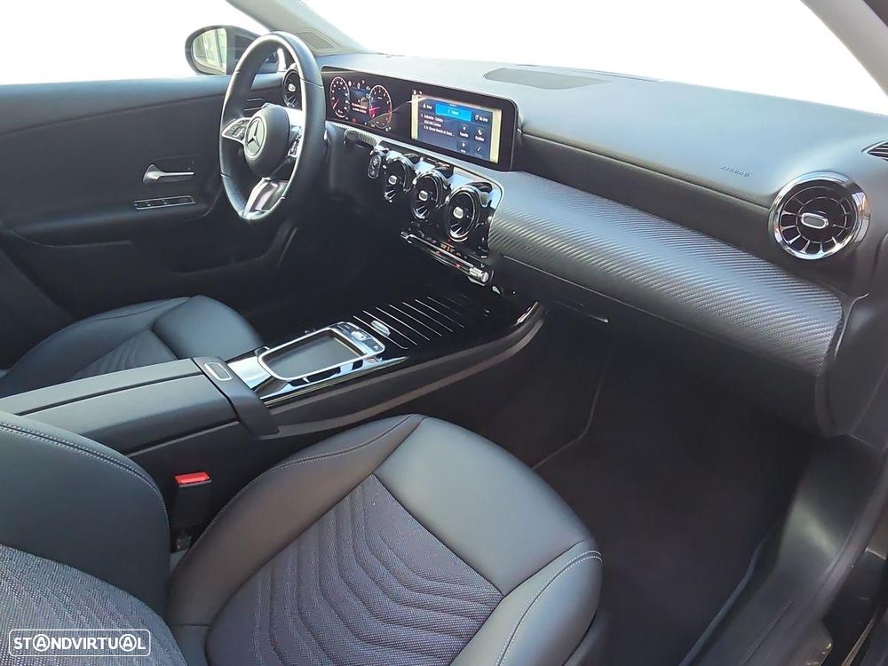 Mercedes-Benz A 200 Style Plus Aut. - 21