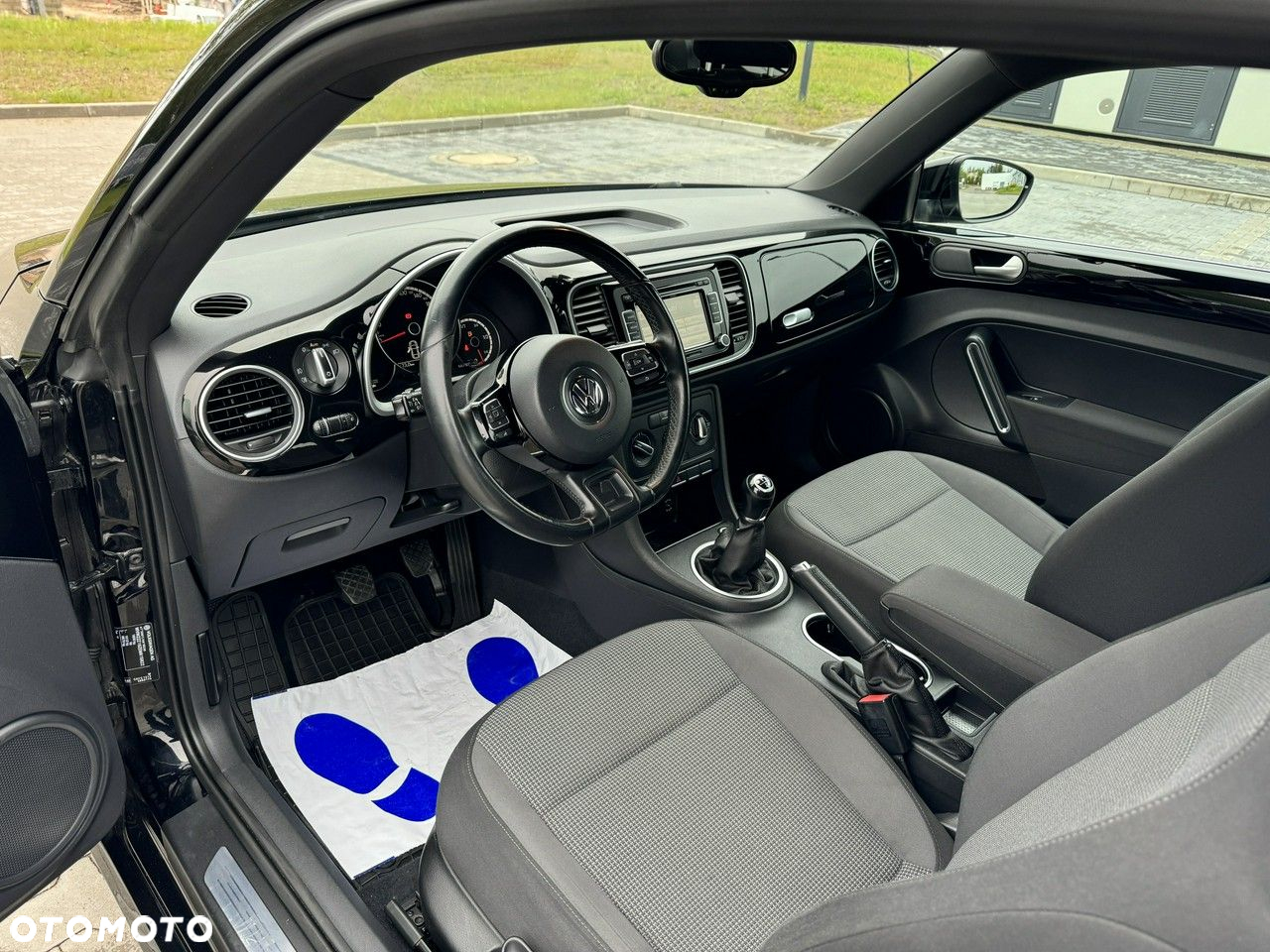 Volkswagen New Beetle - 19