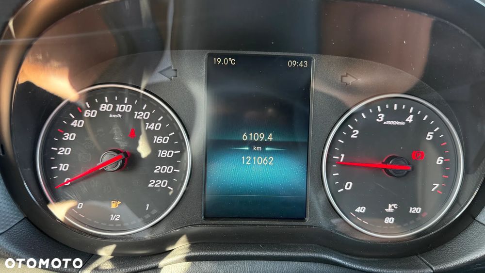 Mercedes-Benz CITAN 113 - 29