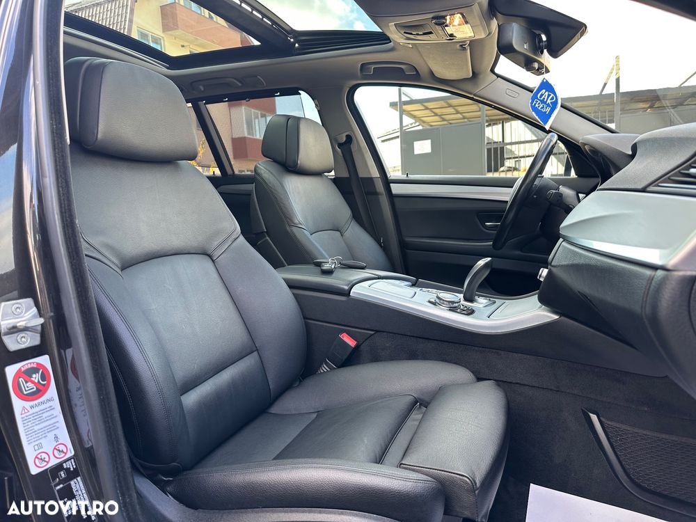 BMW Seria 5 525d Touring Aut. - 22