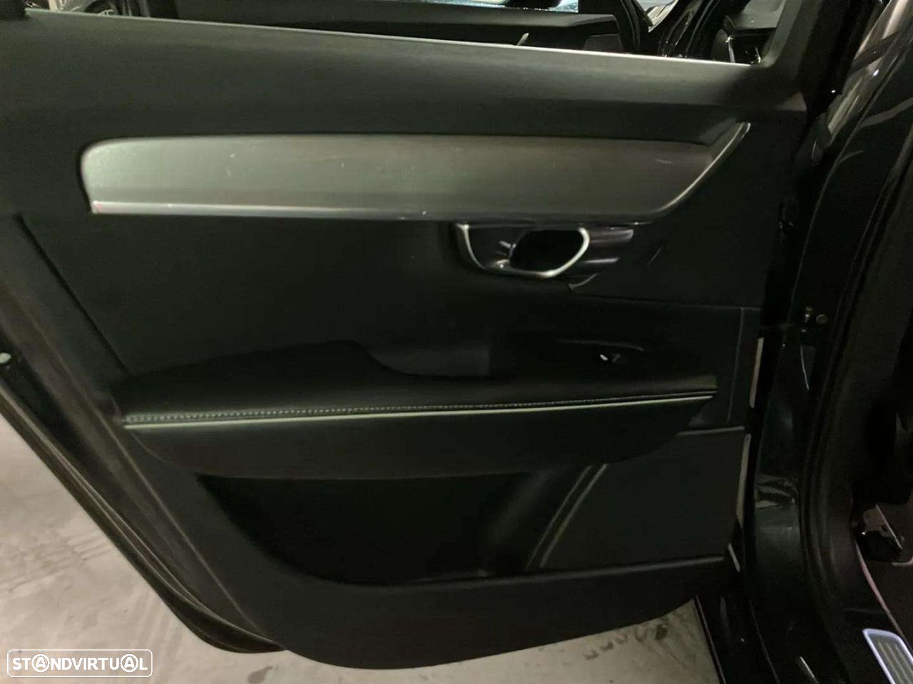 Volvo V90 2.0 D4 R-Design Geartronic - 20