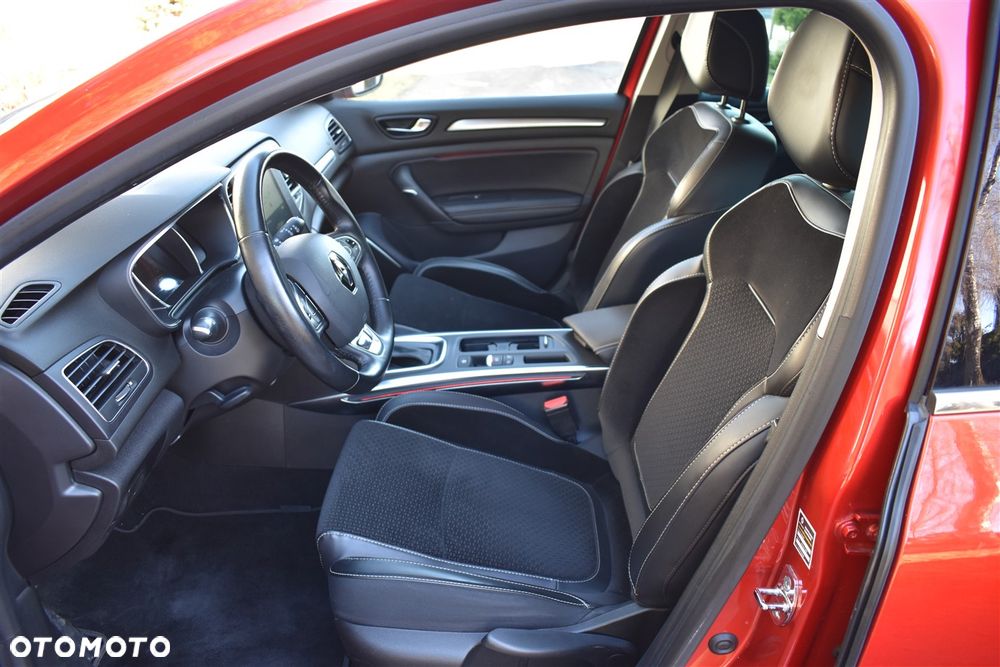 Renault Megane 1.2 16V TCe Bose EDC EU6 - 13