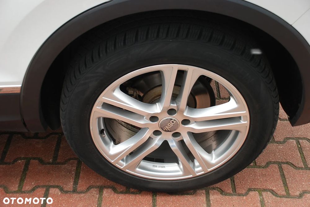 Volkswagen Tiguan 2.0 TDI BMT SCR Comfortline DSG - 24