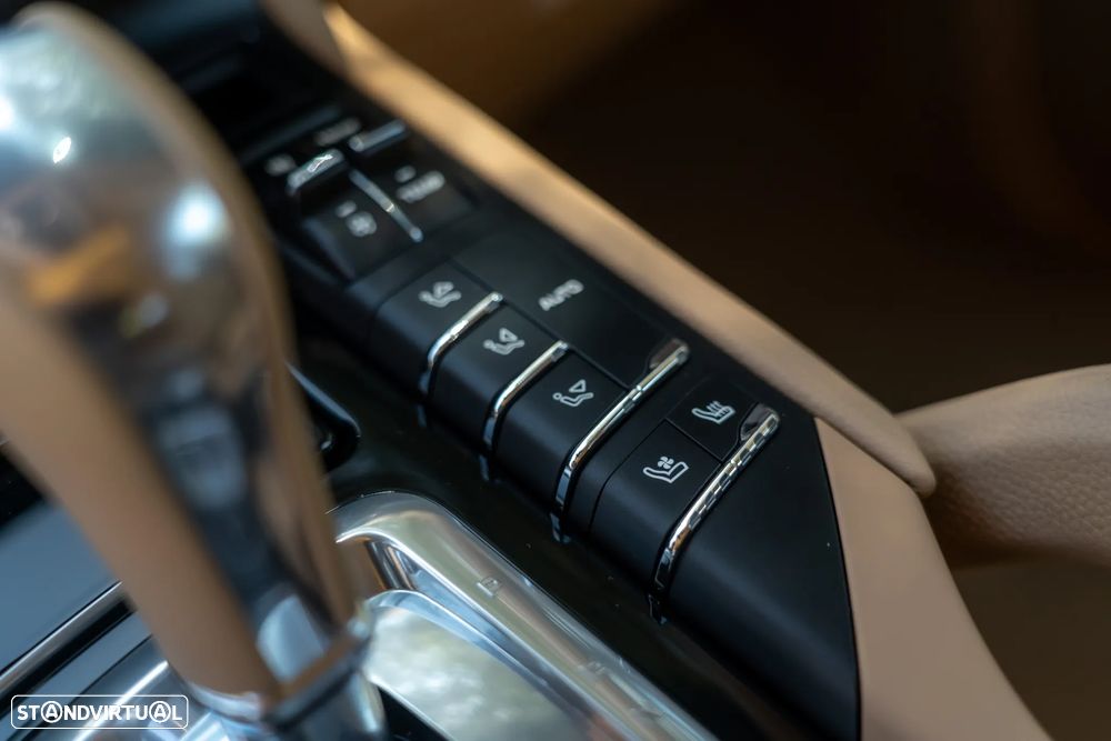 Porsche Cayenne S Tiptronic S - 12