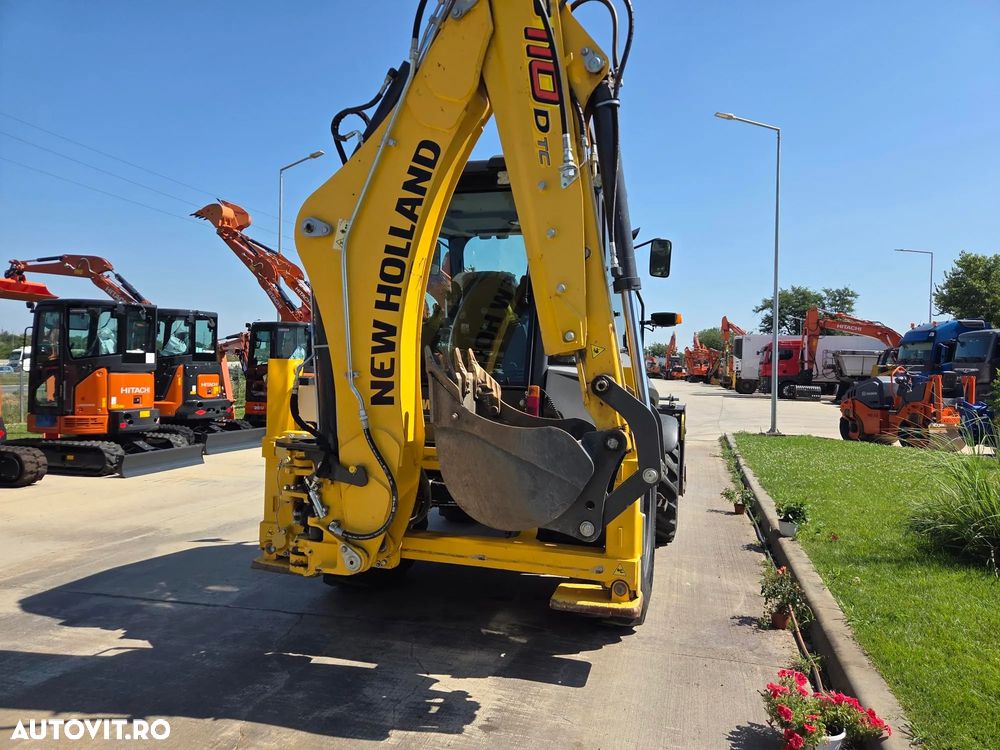 New Holland EX DEMO, 184h, B100D, FULL OPTION, 120CP, cutie automata POWERSHIFT, brat excavare extensibil cu inst picon pe el, MICHELIN, cupa multifunctionala 4x1, FURCI, Aer cond, Certificat CE, posibilitate leasing 4 ani-PROMOTIE 75.900 EUR+Tva - 12