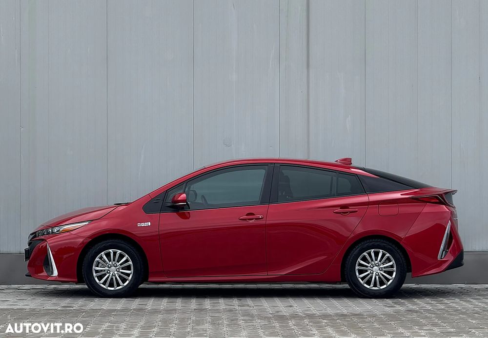Toyota Prius Plug-in Hybrid Executive - 4