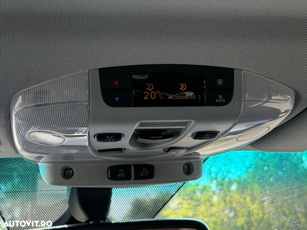 Mercedes-Benz Viano 3.0 CDI DPF lang Automatik Avantgarde - 18