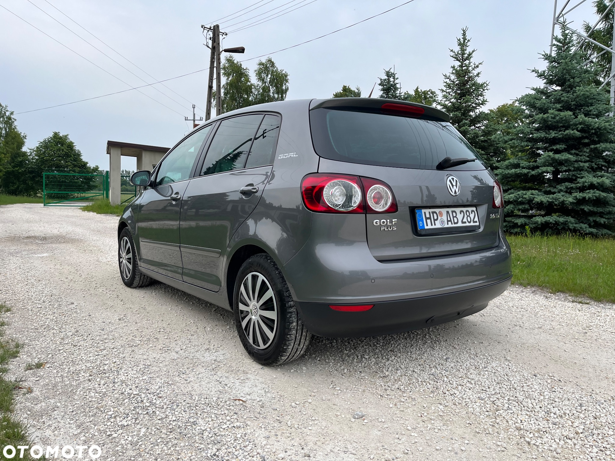 Volkswagen Golf 2.0 TDI Goal - 8