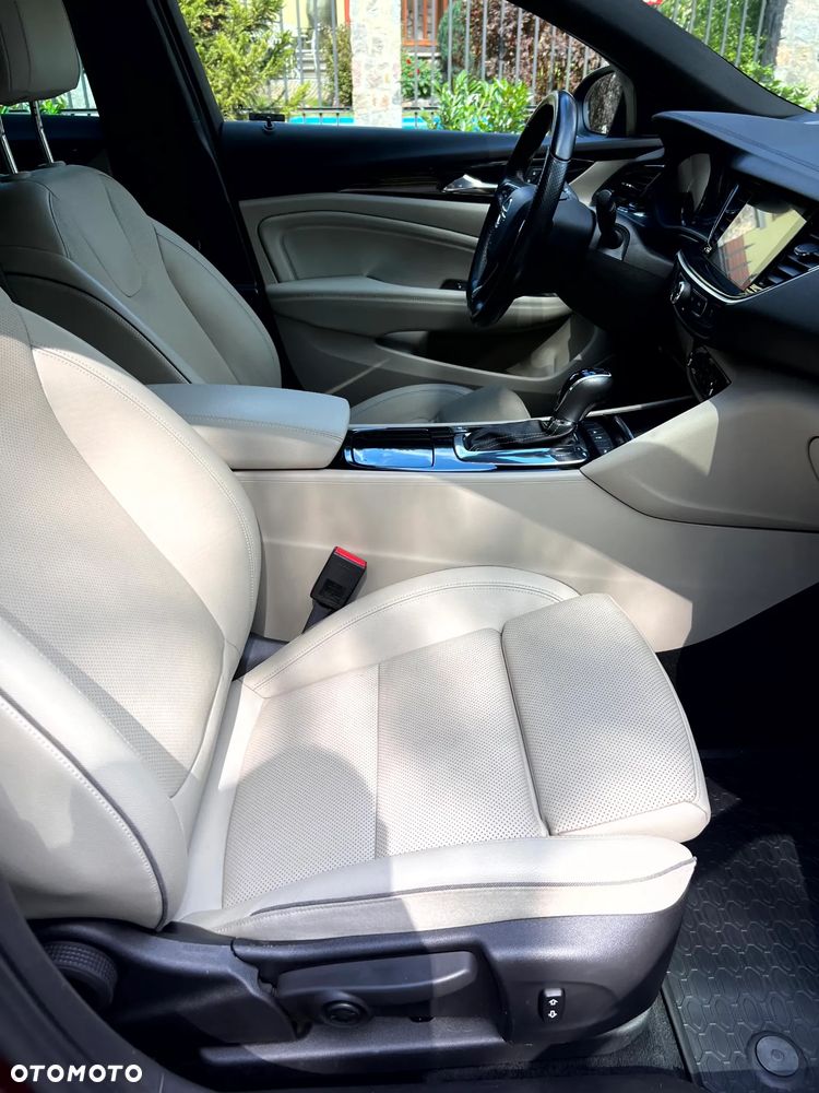 Opel Insignia 1.5 T Elite S&S - 13
