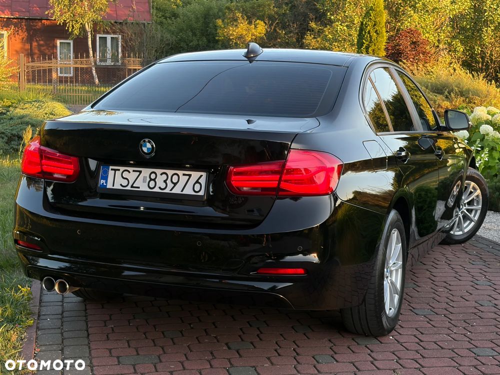 BMW Seria 3 320d - 16