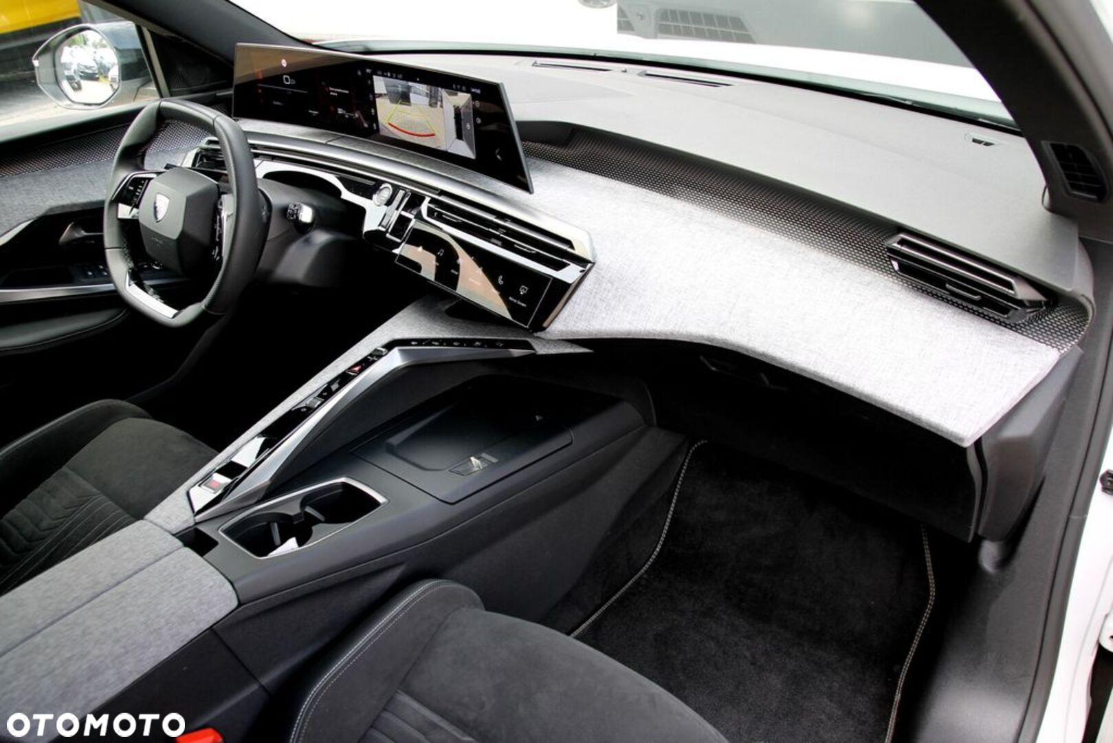 Peugeot 5008 1.2 PureTech mHEV GT S&S e-DCS6 - 24