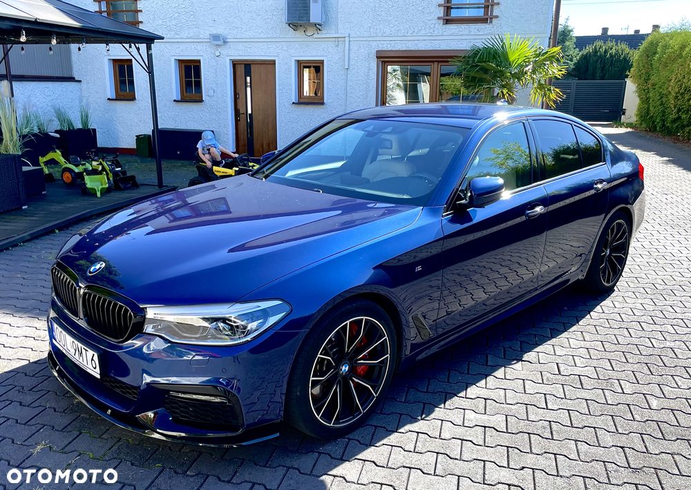 BMW Seria 5 520d xDrive - 12