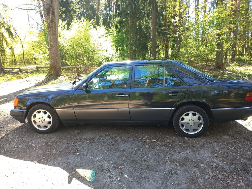Mercedes-Benz W124 (1984-1993) - 2