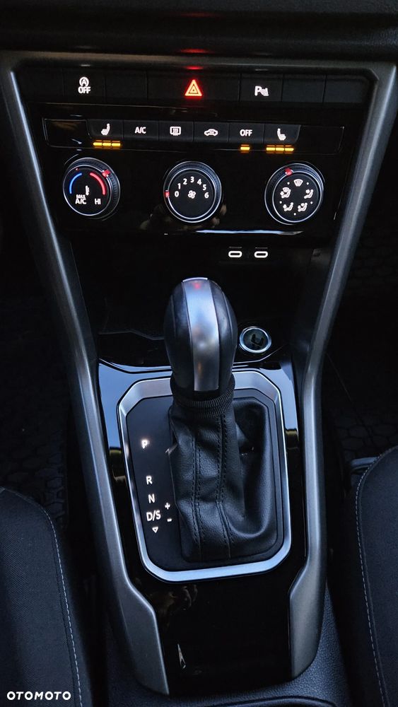 Volkswagen T-Roc 1.5 TSI GPF ACT Advance DSG - 6