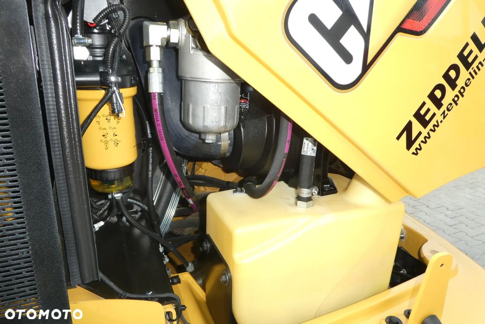 Caterpillar 906M SPROWADZONY ŁYZKA WIDŁY - 16