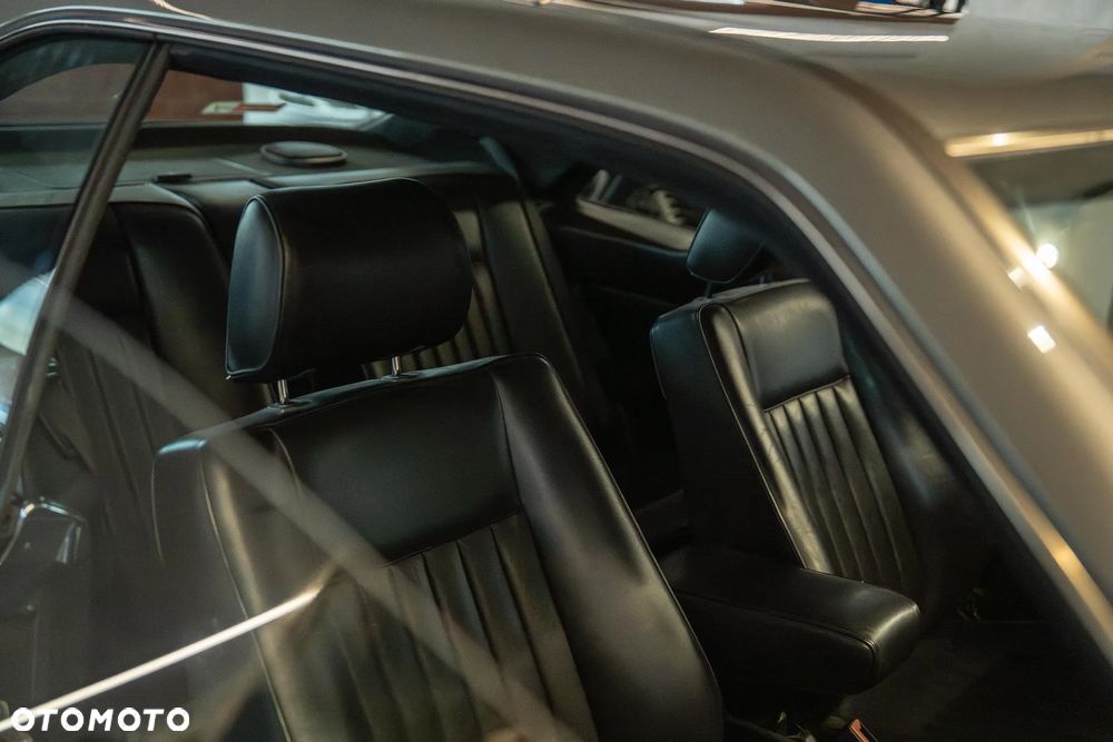 Mercedes-Benz W124 (1984-1993) - 10