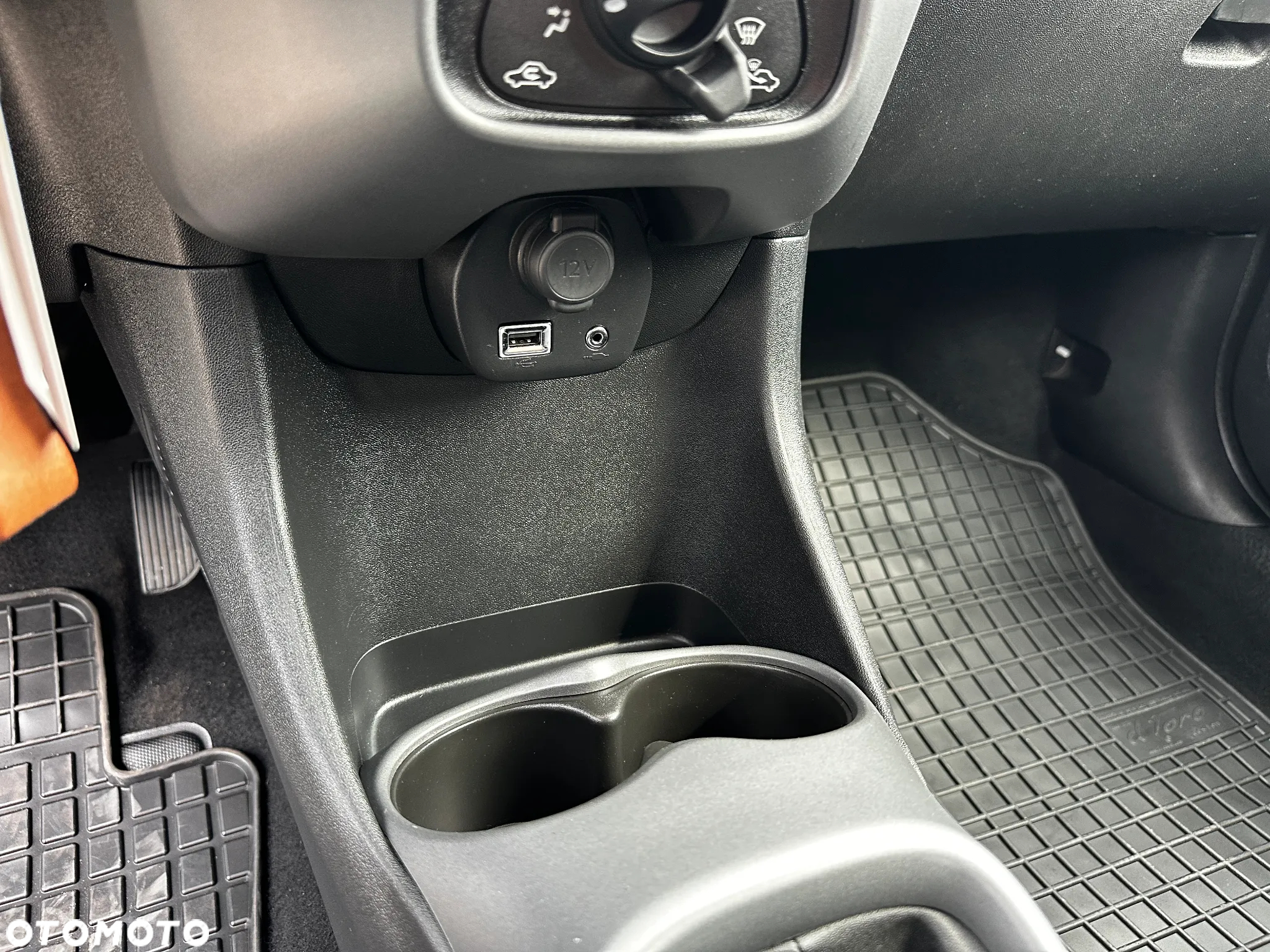 Toyota Aygo - 15