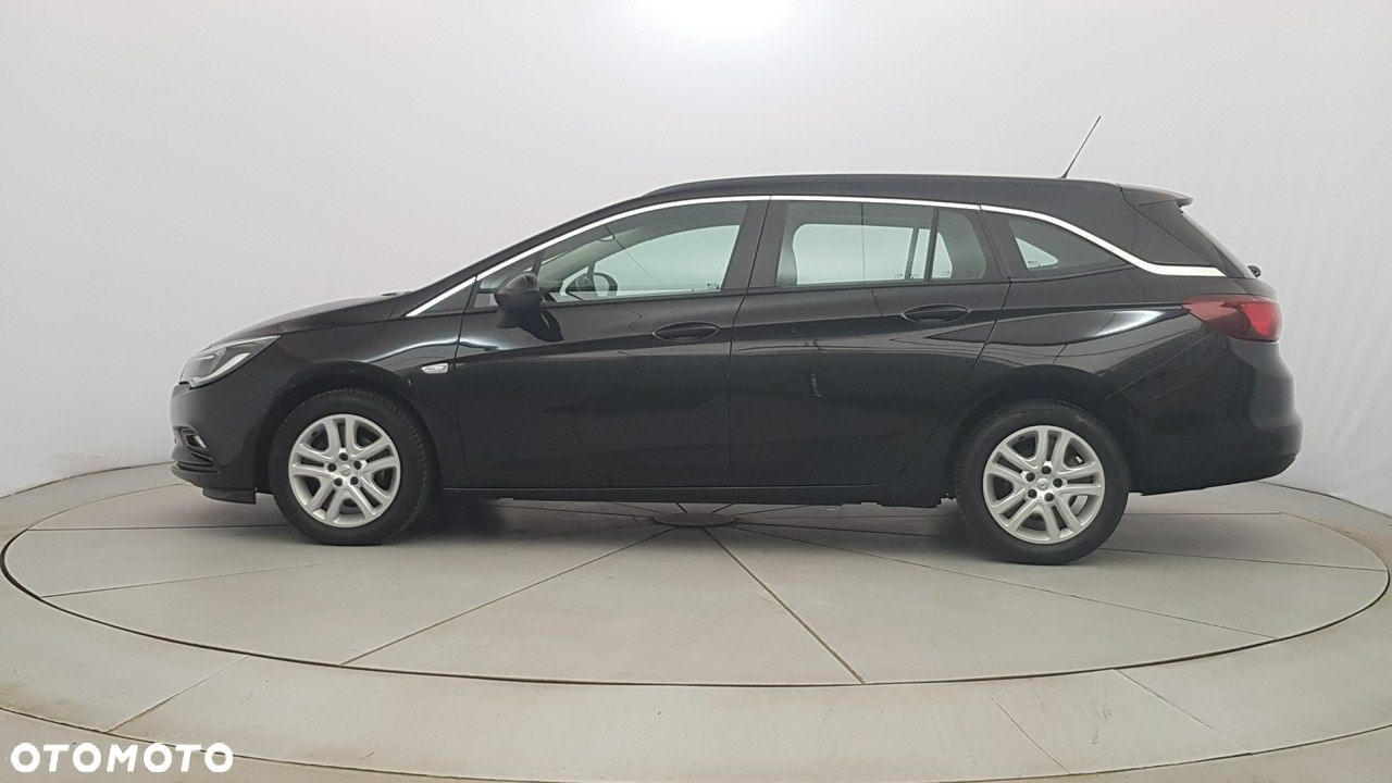 Opel Astra - 4