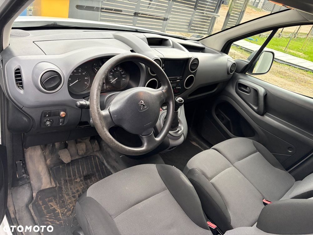 Peugeot Partner - 8