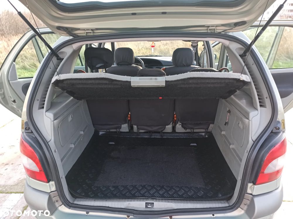 Renault Scenic - 7
