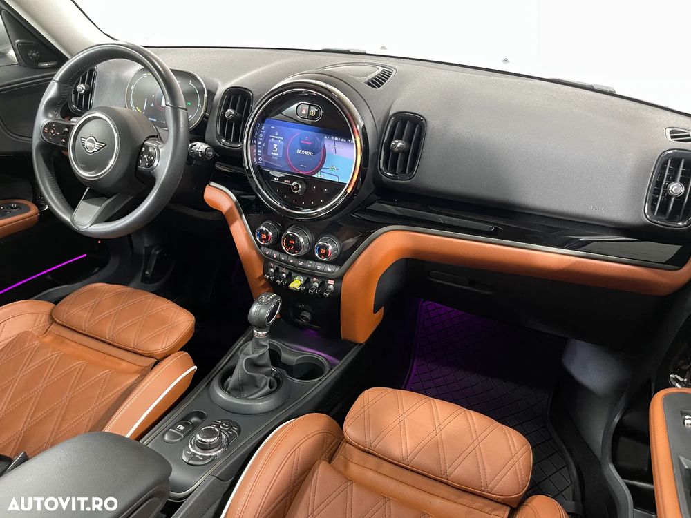 Mini Countryman Cooper SE All4 Aut. Classic Trim - 11