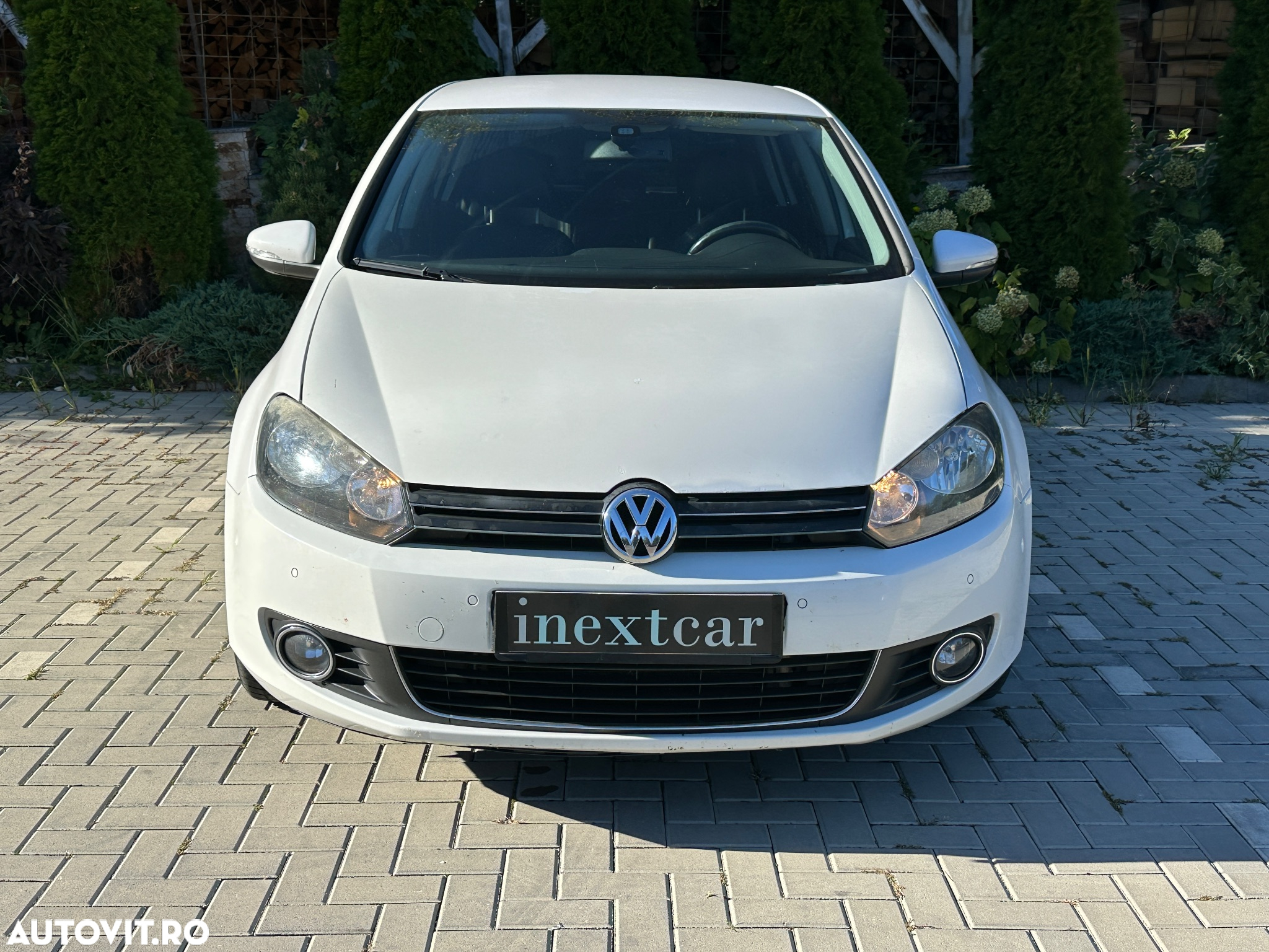 Volkswagen Golf 1.4 TSI Highline DSG - 2