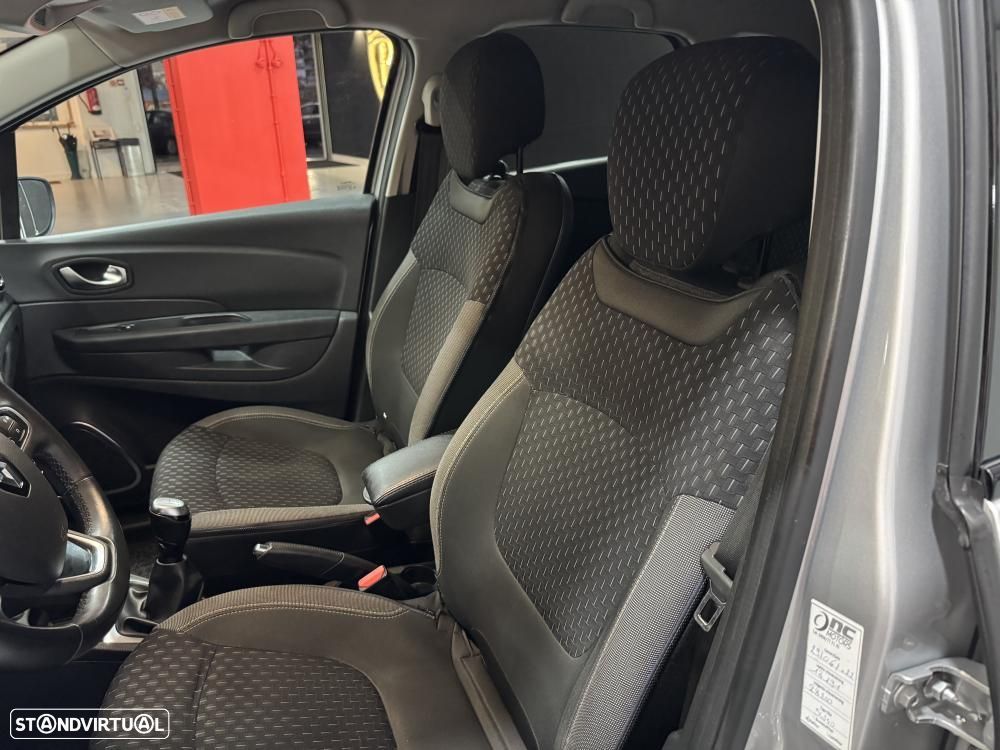 Renault Captur (ENERGY) TCe 90 INTENS - 28