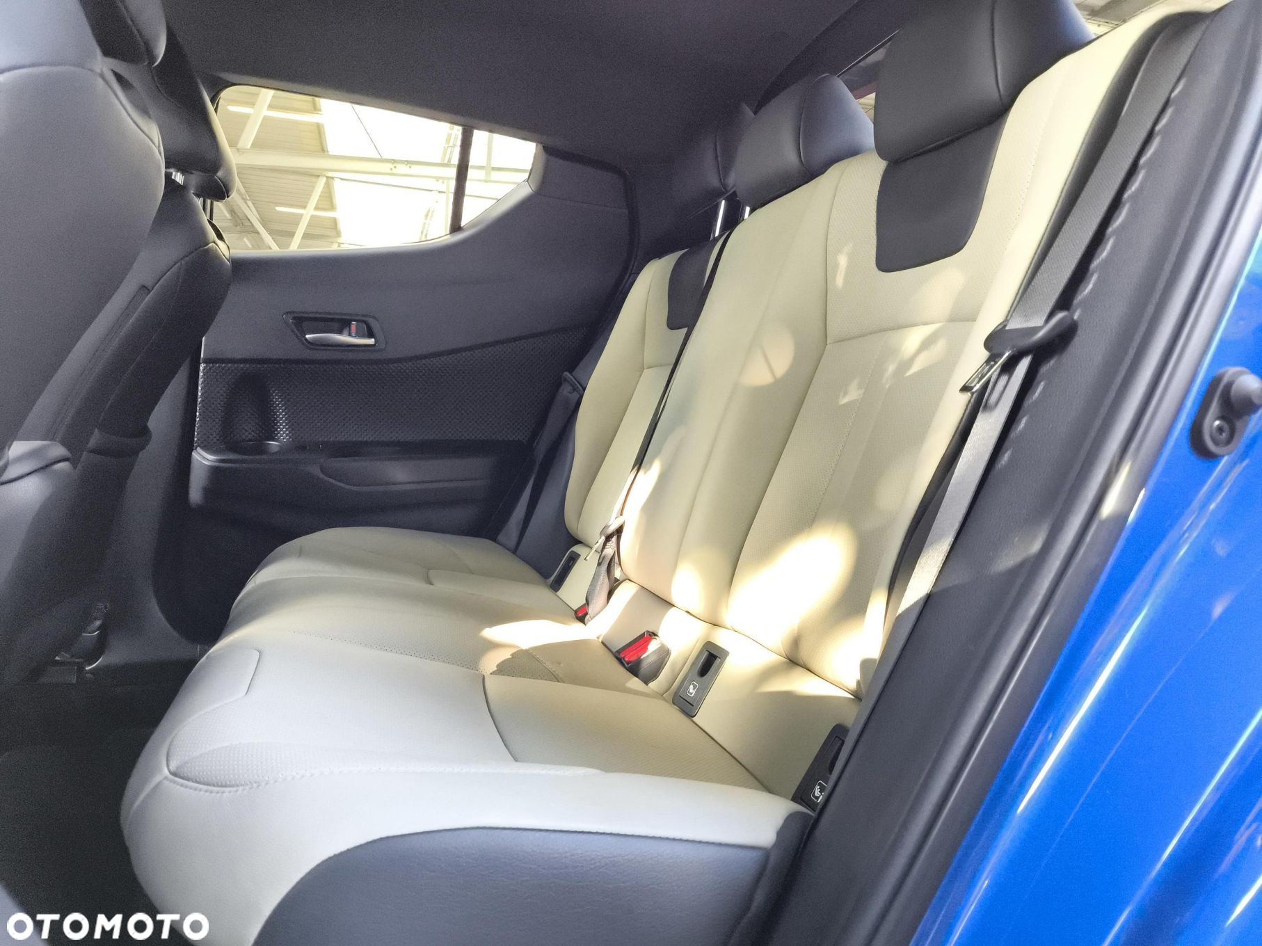 Toyota C-HR 2.0 Hybrid Selection - 27