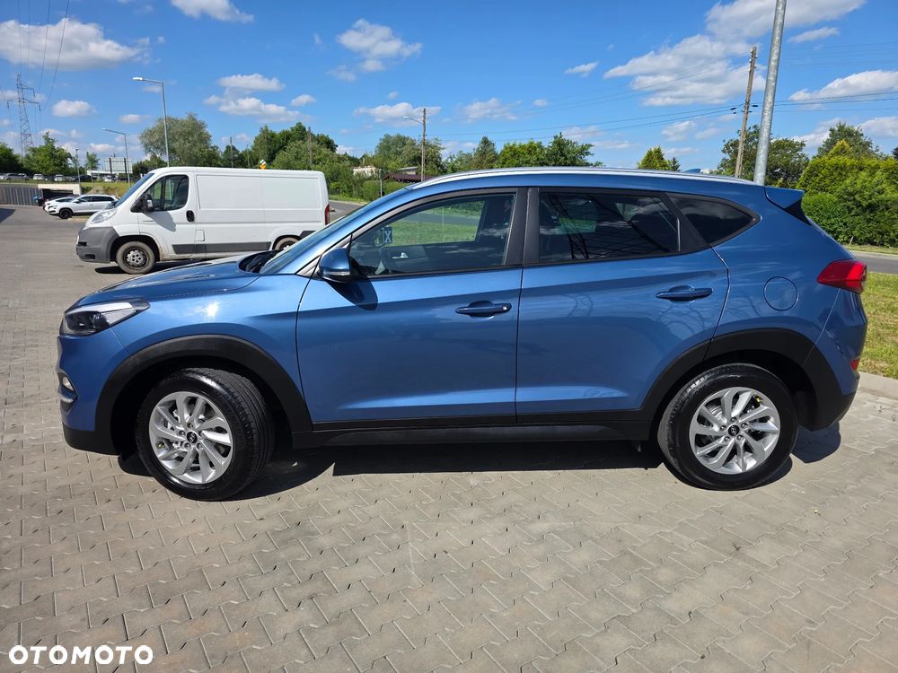 Hyundai Tucson blue 1.6 GDi 2WD Navi - 12