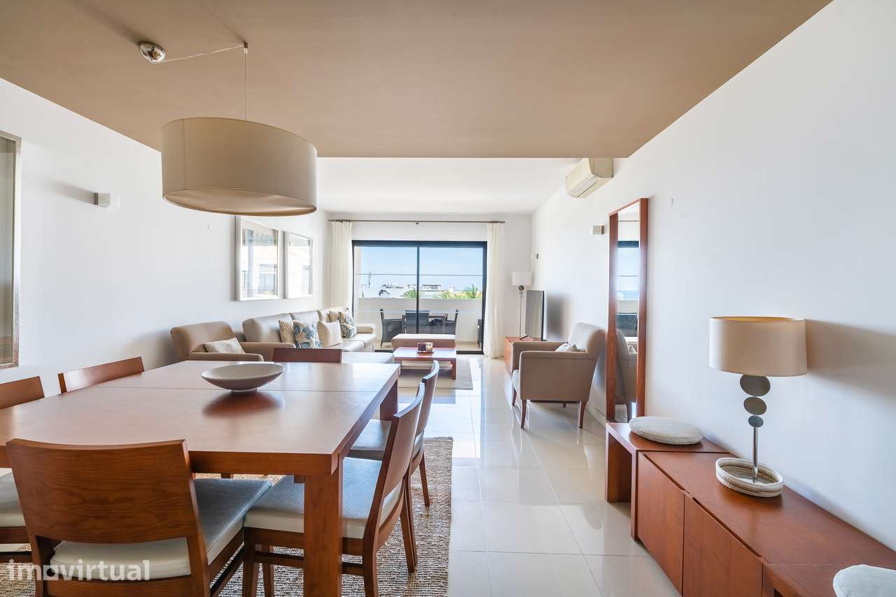 Apartamento T2 com vista mar em Porto de Mós - Grande imagem: 2/23