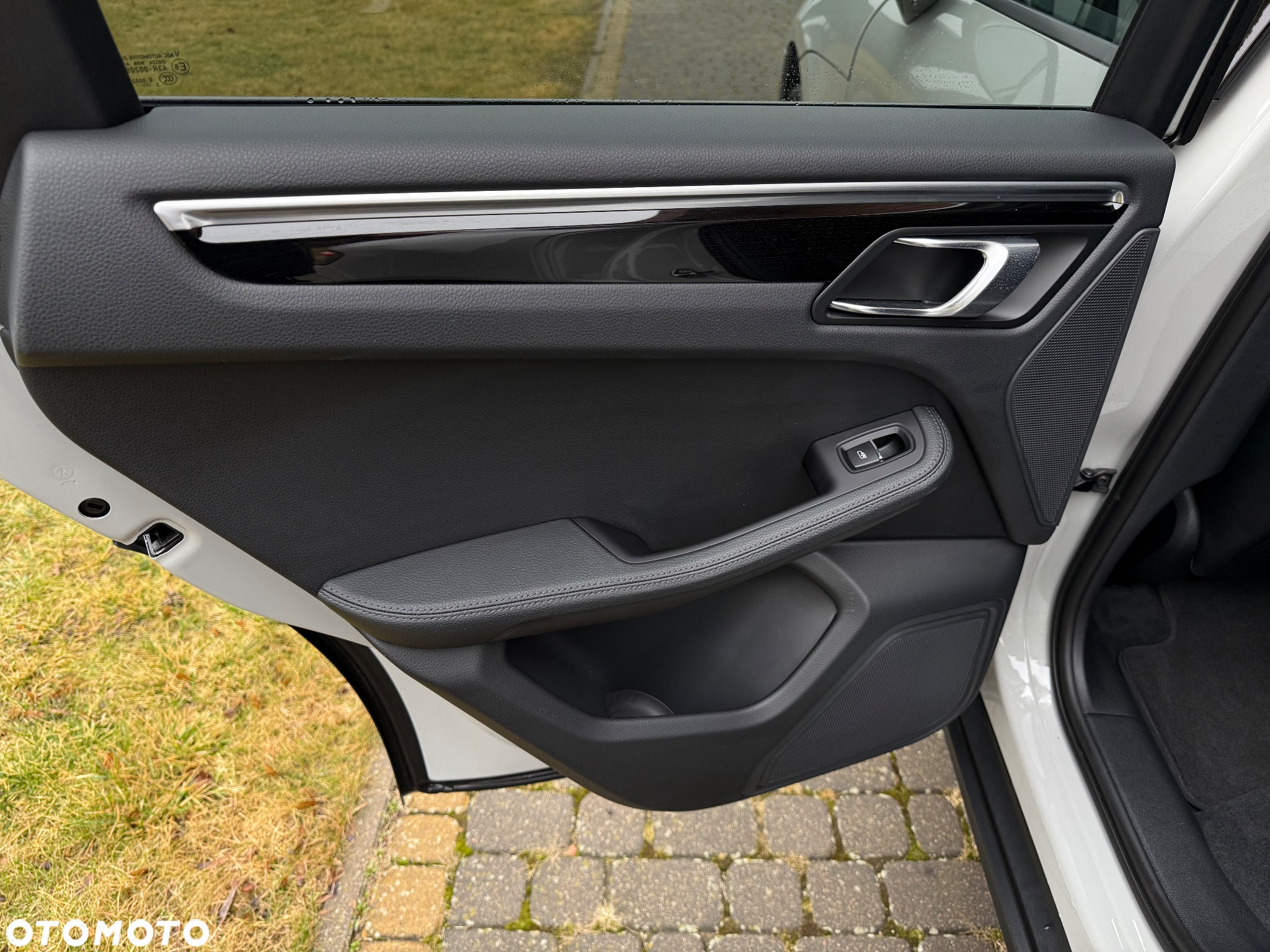 Porsche Macan Standard - 13