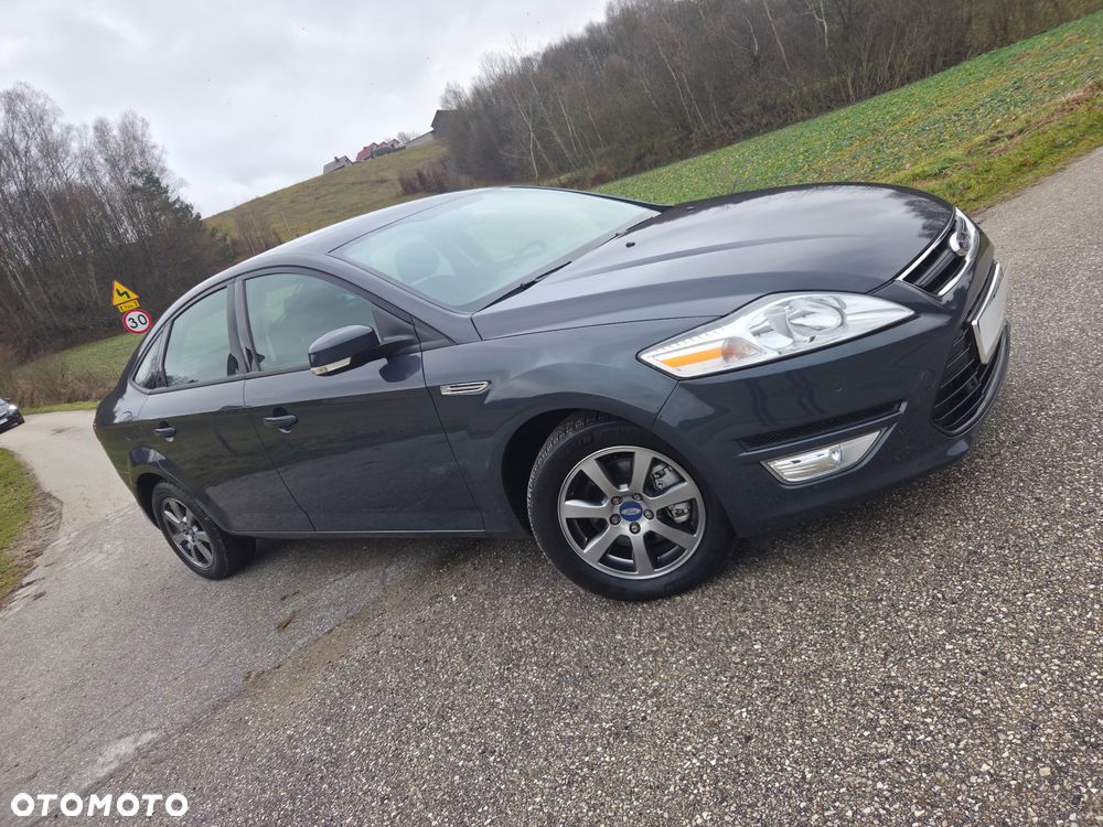 Ford Mondeo 1.6 T Ambiente - 3