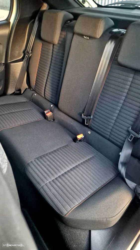 Peugeot 208 1.2 PureTech Active Pack - 13