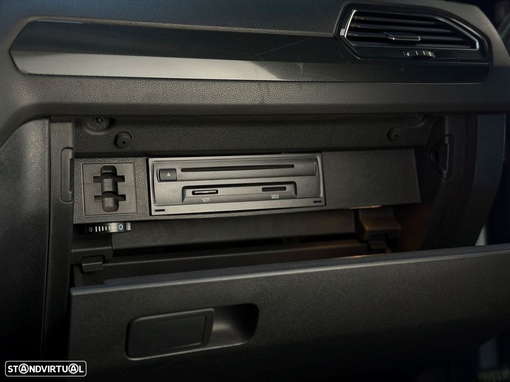 VW Tiguan Allspace 2.0 TDI Highine DSG - 48