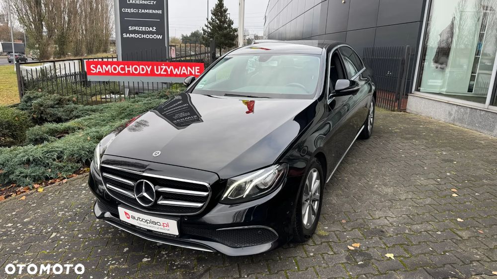 Mercedes-Benz Klasa E 200 d Business Edition 9G-TRONIC - 9