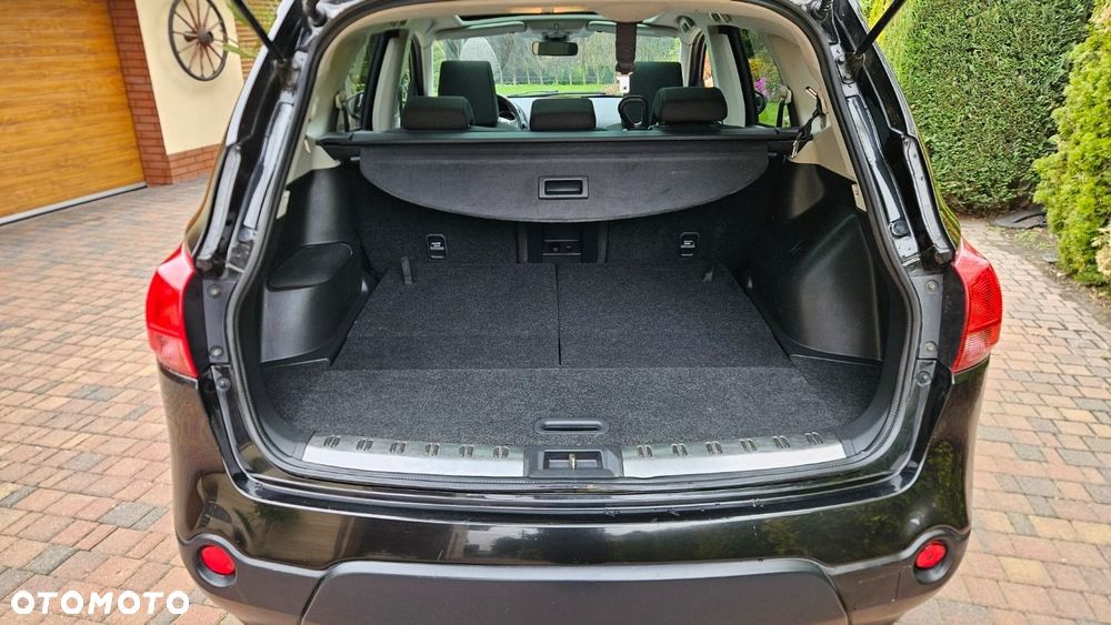 Nissan Qashqai+2 - 18