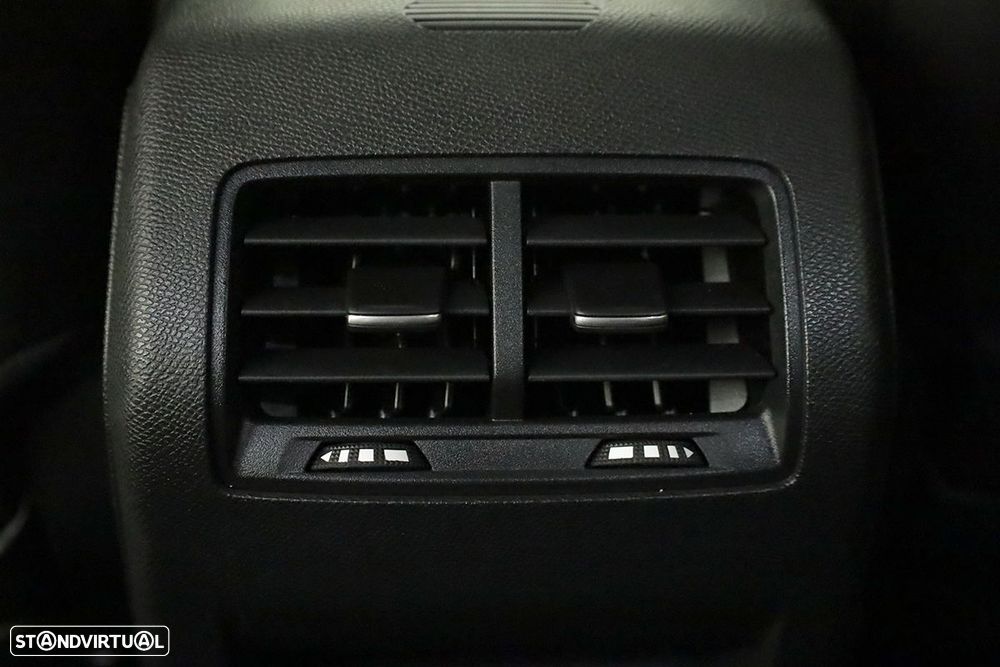 DS DS4 4 1.2 PureTech Performance Line EAT8 - 22