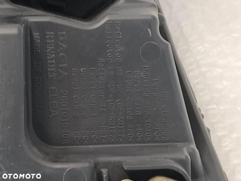 DACIA SANDERO III REFLEKTOR LAMPA PRAWA PRZÓD PRZEDNIA LED ORYGINAŁ - 11