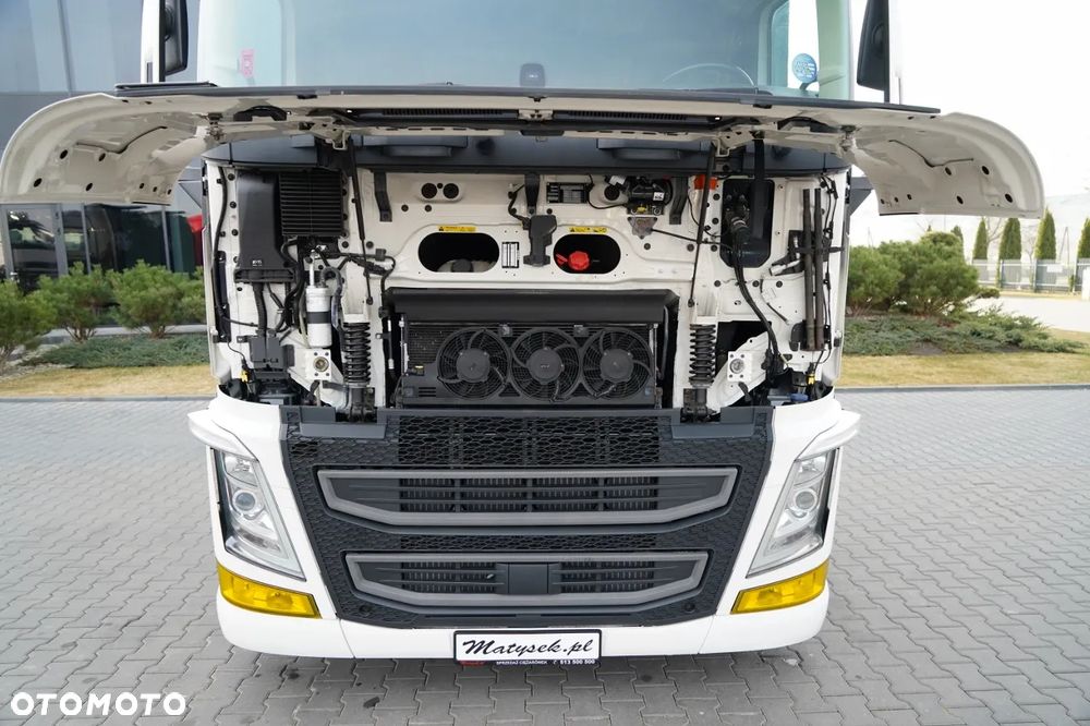 Volvo FH 500 / KLIMATYZACJA POSTOJOWA / CAŁA NA PODUSZAKCH / EURO 6 - 37