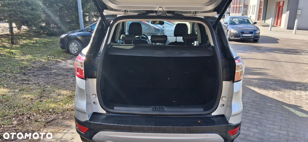 Ford Kuga 2.0 TDCi 4x4 Titanium - 11