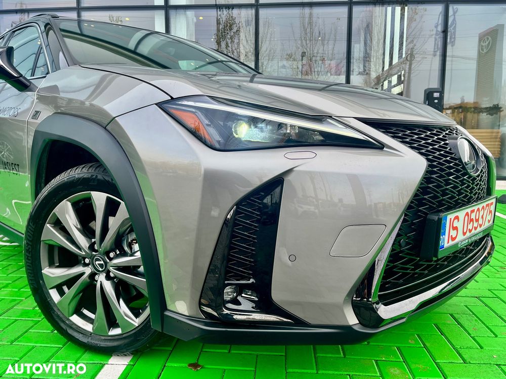 Lexus UX 300h F SPORT Design - 5