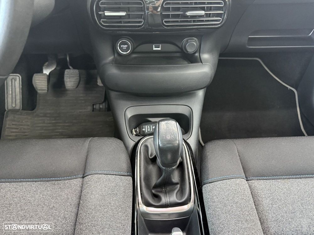 Citroën C4 Cactus 1.2 PureTech Shine Pack - 24