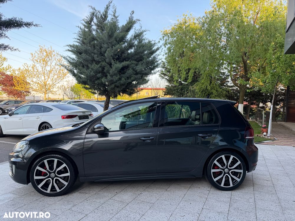 Volkswagen Golf 2.0 GTI DSG - 20