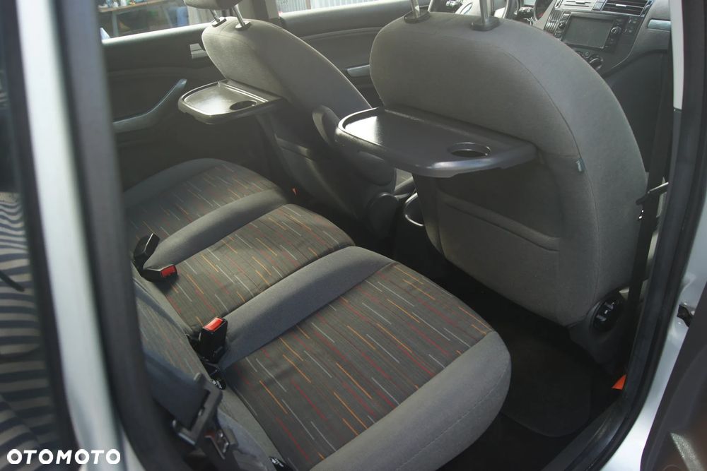 Ford C-MAX 1.6 Ambiente - 8