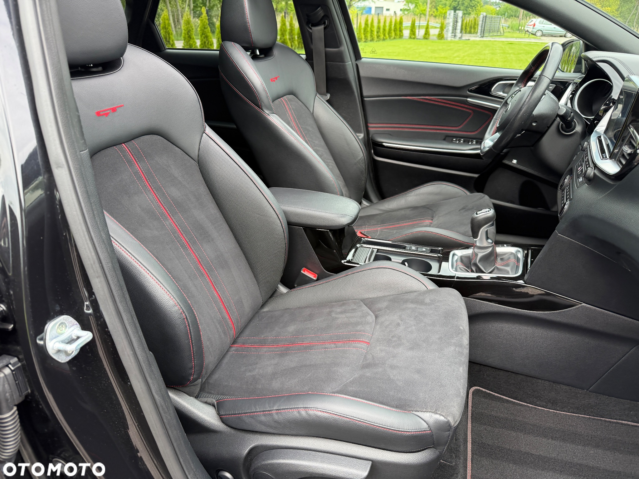 Kia ProCeed 1.6 T-GDI OPF GT - 33