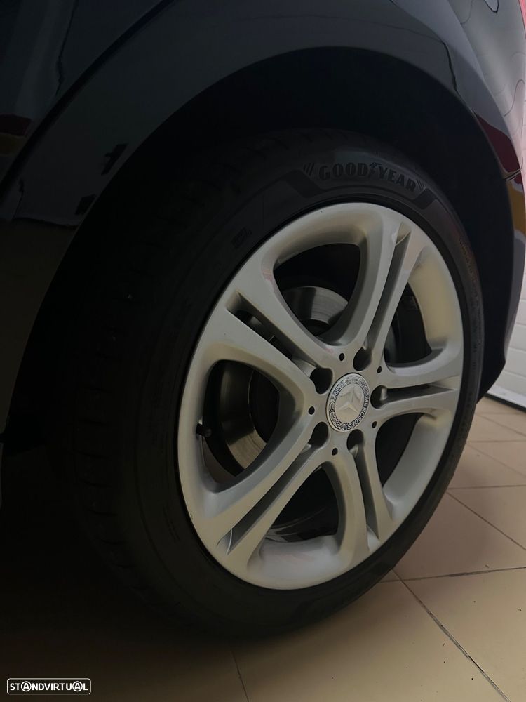 Mercedes-Benz A 200 CDI BE Urban - 10